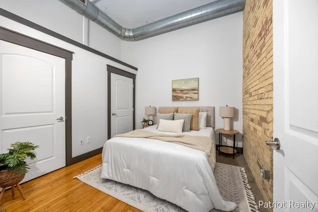 $259,900 | 600 Broadway Avenue Northwest, Unit 204, Grand Rapids, MI 49504