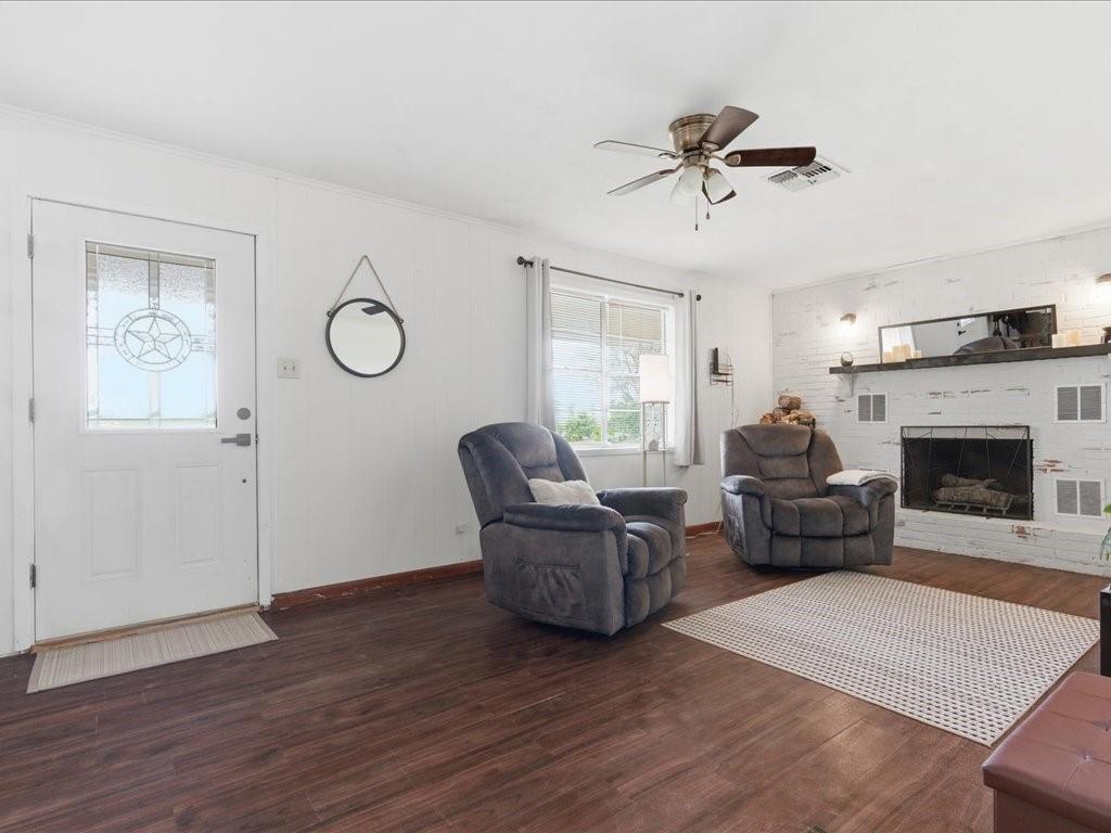 1085 Duke Road Kennard, TX 75847 - Photo 9 of 40