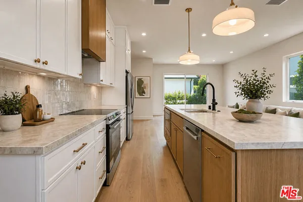 $8,995 | 4720 Marshall Drive, Culver City, CA 90230