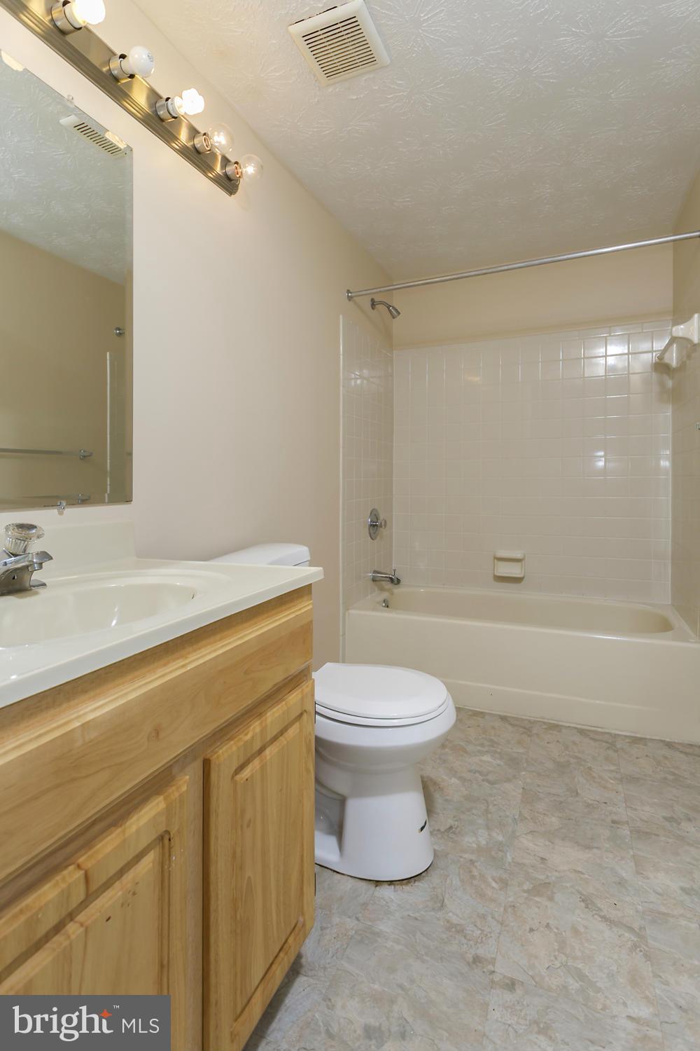 5904 Watch Chain Way, Unit 704 Columbia, MD 21044 - Photo 13 of 16 Bath