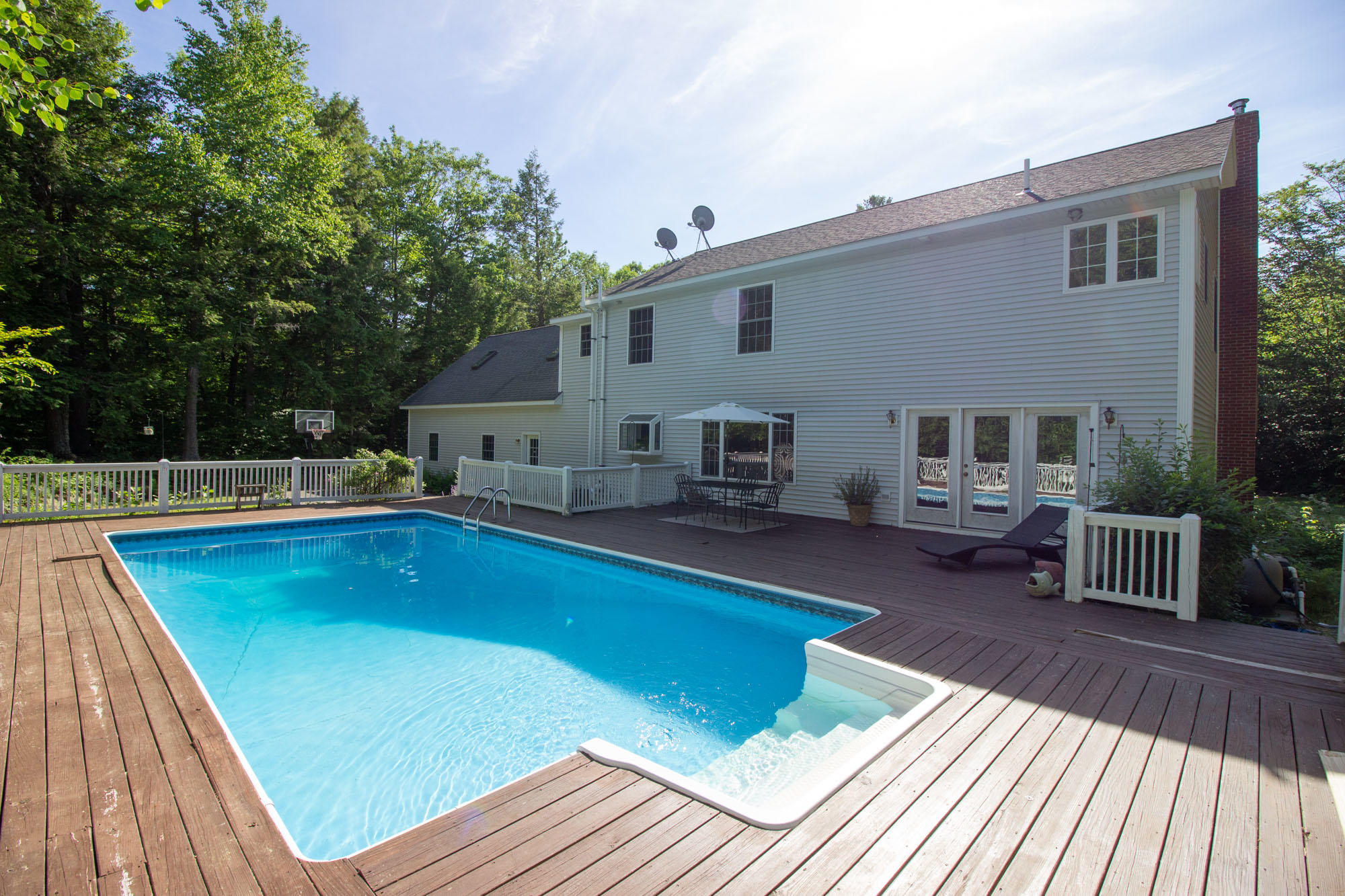 137 Vogel Road Raymond, ME 04071 - Photo 45 of 47 137 Vogel Exteriors-15