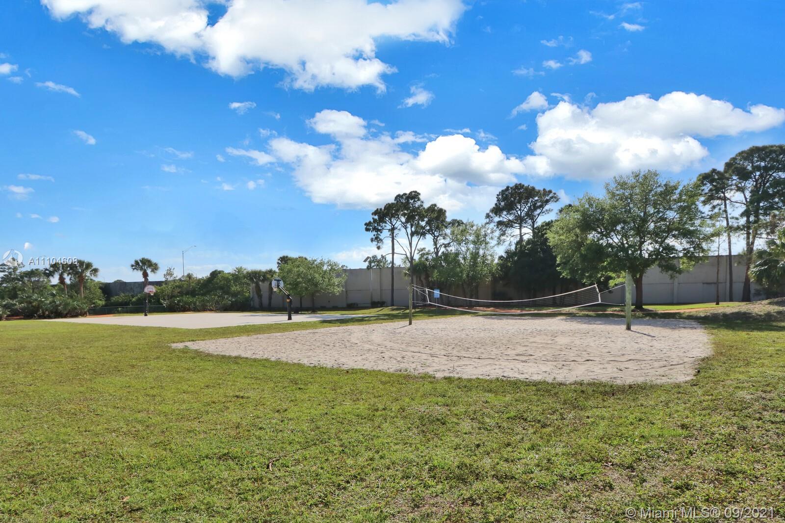 6247 Robinson Street Jupiter, FL 33458 - Photo 50 of 56 a view of an outdoor space and yard