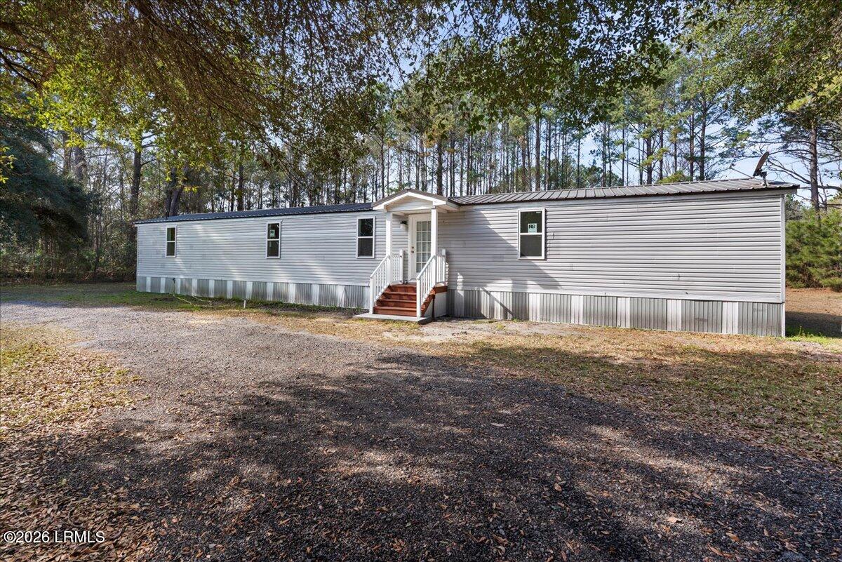 159 Apple Blossom Lane Ridgeland, SC 29936 - Photo 3 of 26 03-159 Apple Blossom Ln