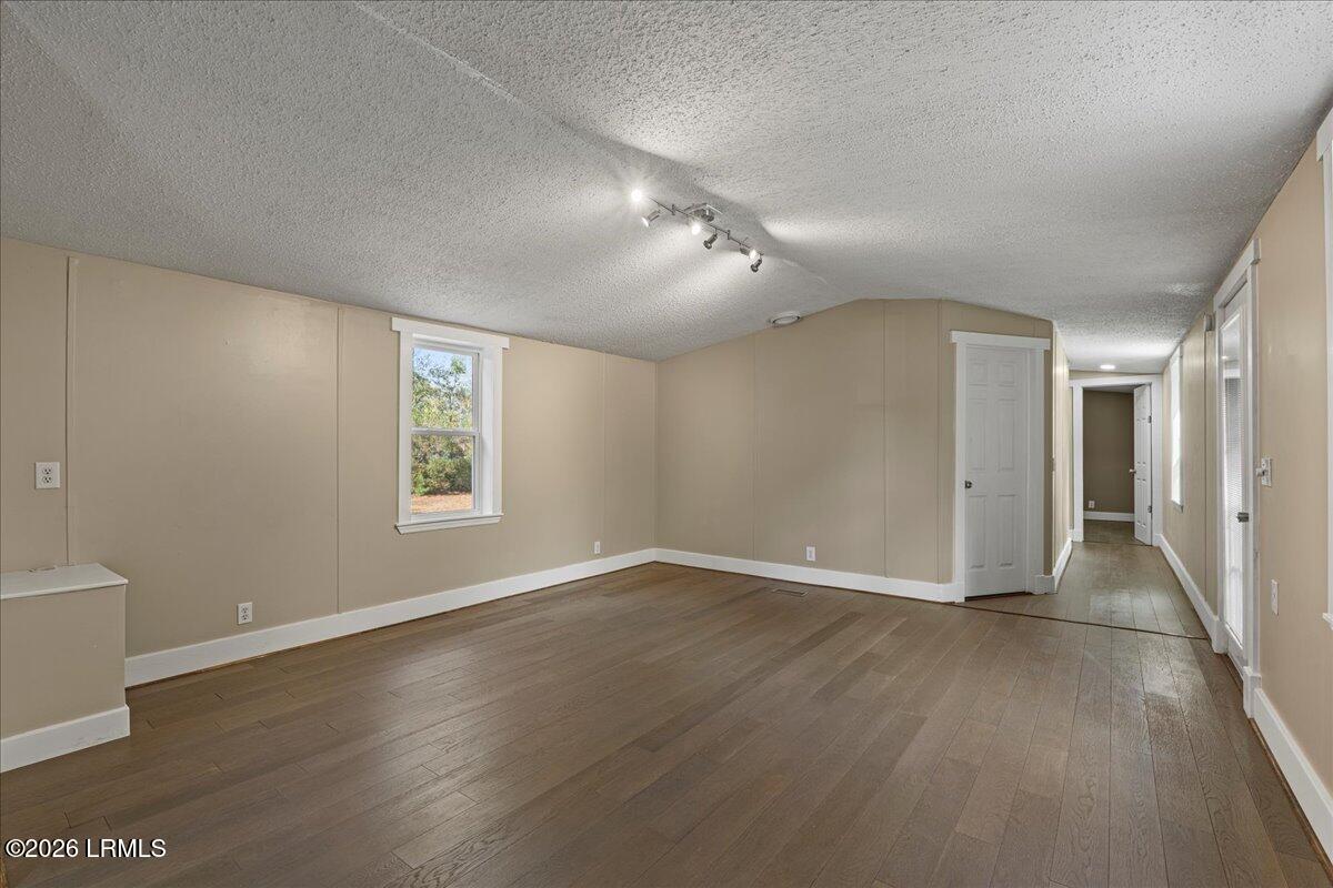 159 Apple Blossom Lane Ridgeland, SC 29936 - Photo 8 of 26 07-159 Apple Blossom Ln