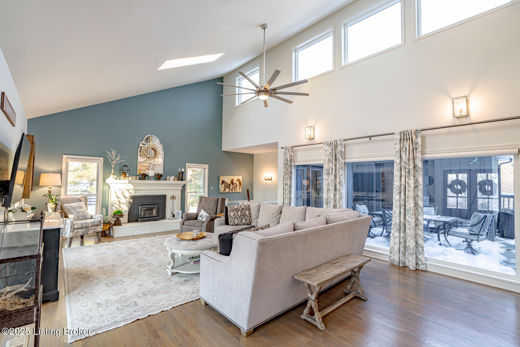 630 Webb Road Simpsonville, KY 40067 - Photo 6 of 63 DSC09961