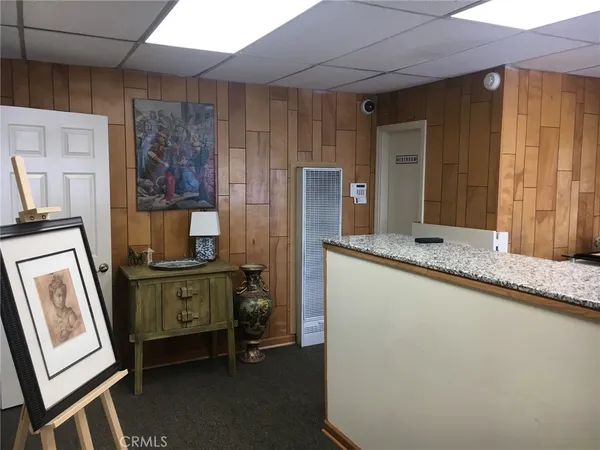 $1,550,000 | 2200 West Burbank Boulevard, Burbank, CA 91506
