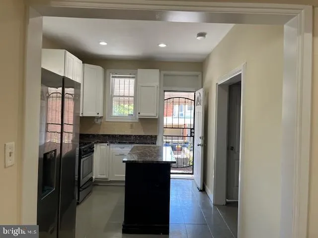 $1,990 | 537 Wildwood Parkway, Baltimore, MD 21229