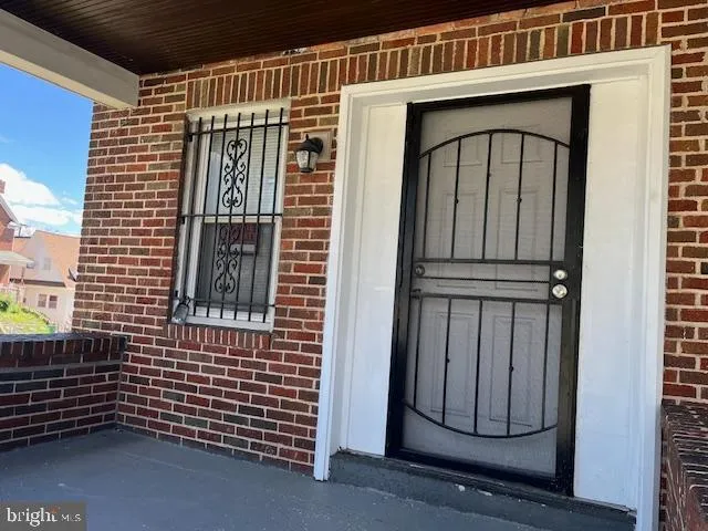 $1,990 | 537 Wildwood Parkway, Baltimore, MD 21229