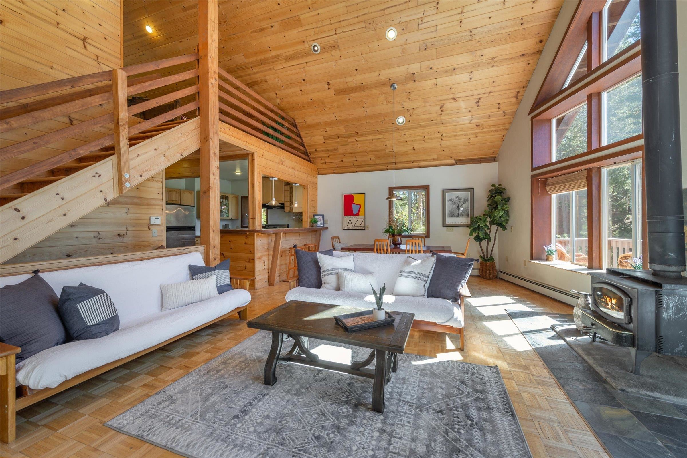 7213 Palisade Road Soda Springs, CA 95728 - Photo 5 of 21 Gallery Image 5