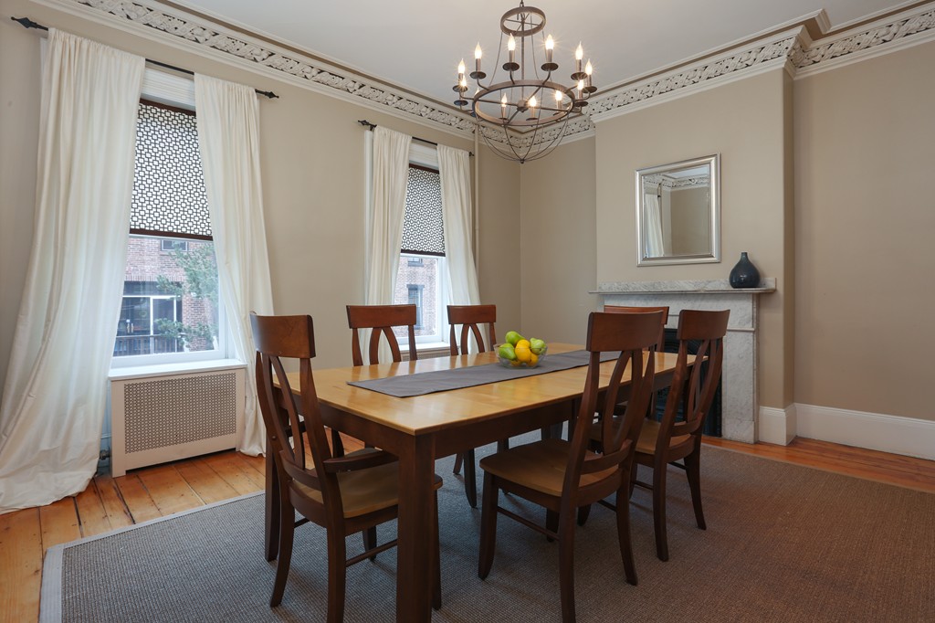 8 Cedar Street Boston, MA 02129 - Photo 4 of 10