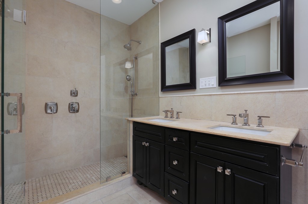 8 Cedar Street Boston, MA 02129 - Photo 7 of 10