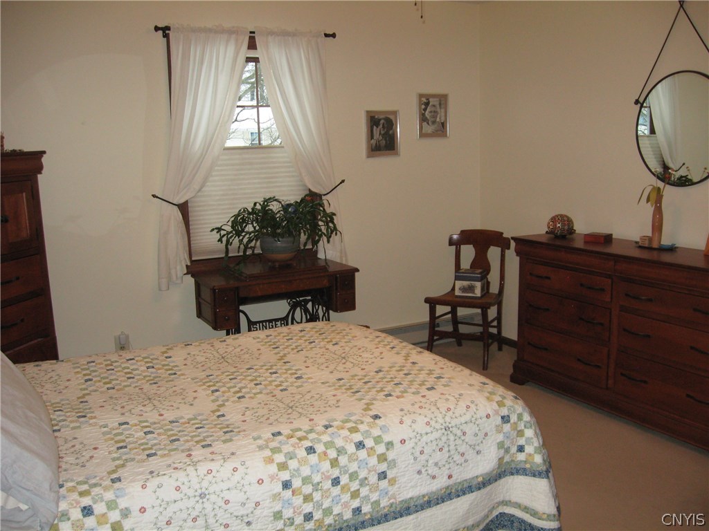 7989 Northwood Drive Rome, NY 13440 - Photo 15 of 30 Master Bedroom