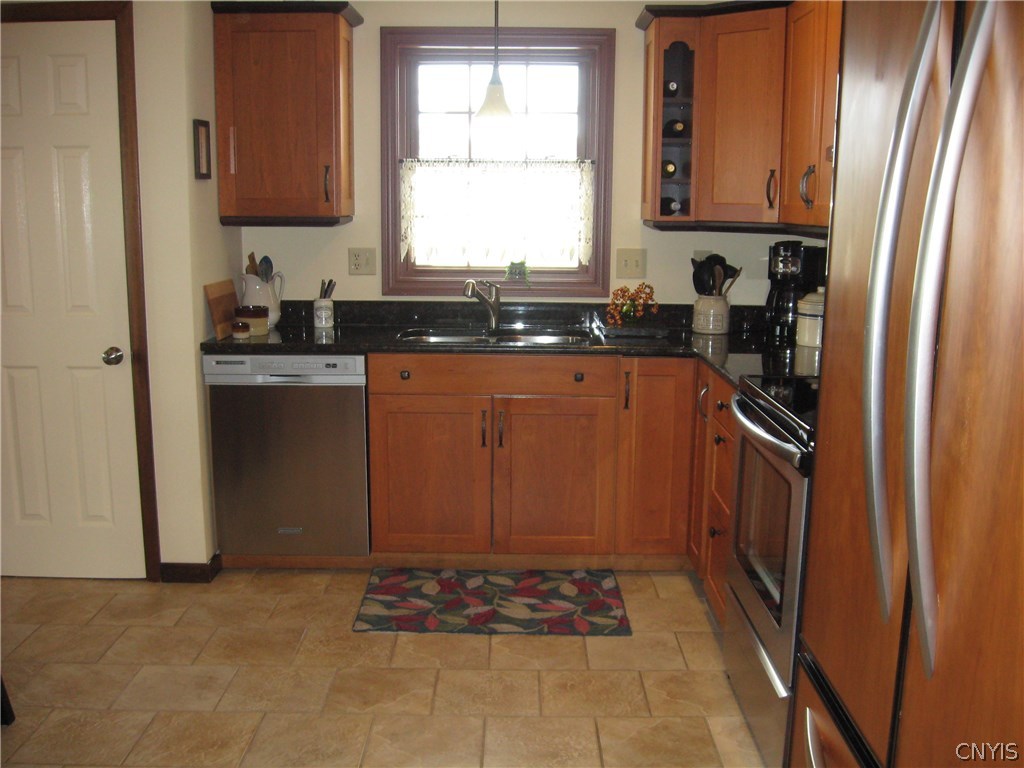 7989 Northwood Drive Rome, NY 13440 - Photo 7 of 30