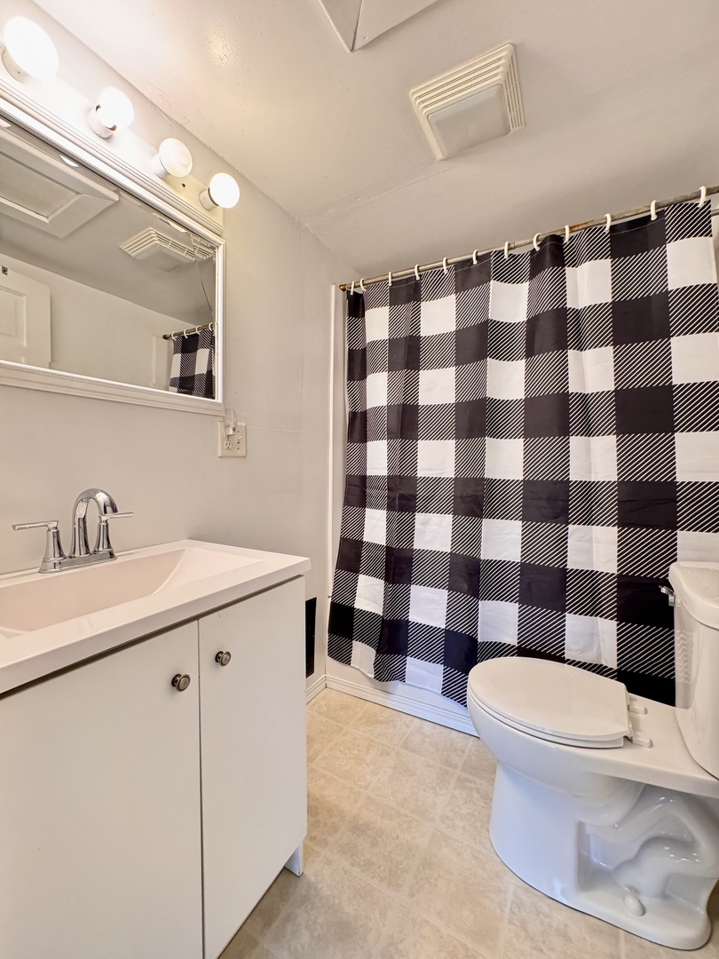 208 Hand Avenue Dixon, IL 61021 - Photo 11 of 17