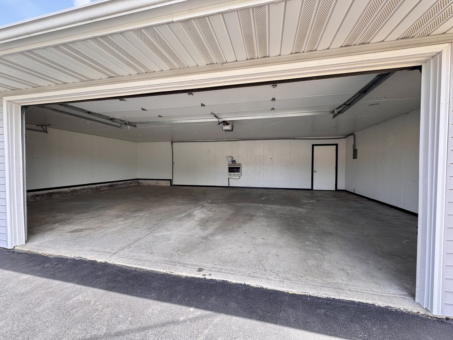 208 Hand Avenue Dixon, IL 61021 - Photo 14 of 17