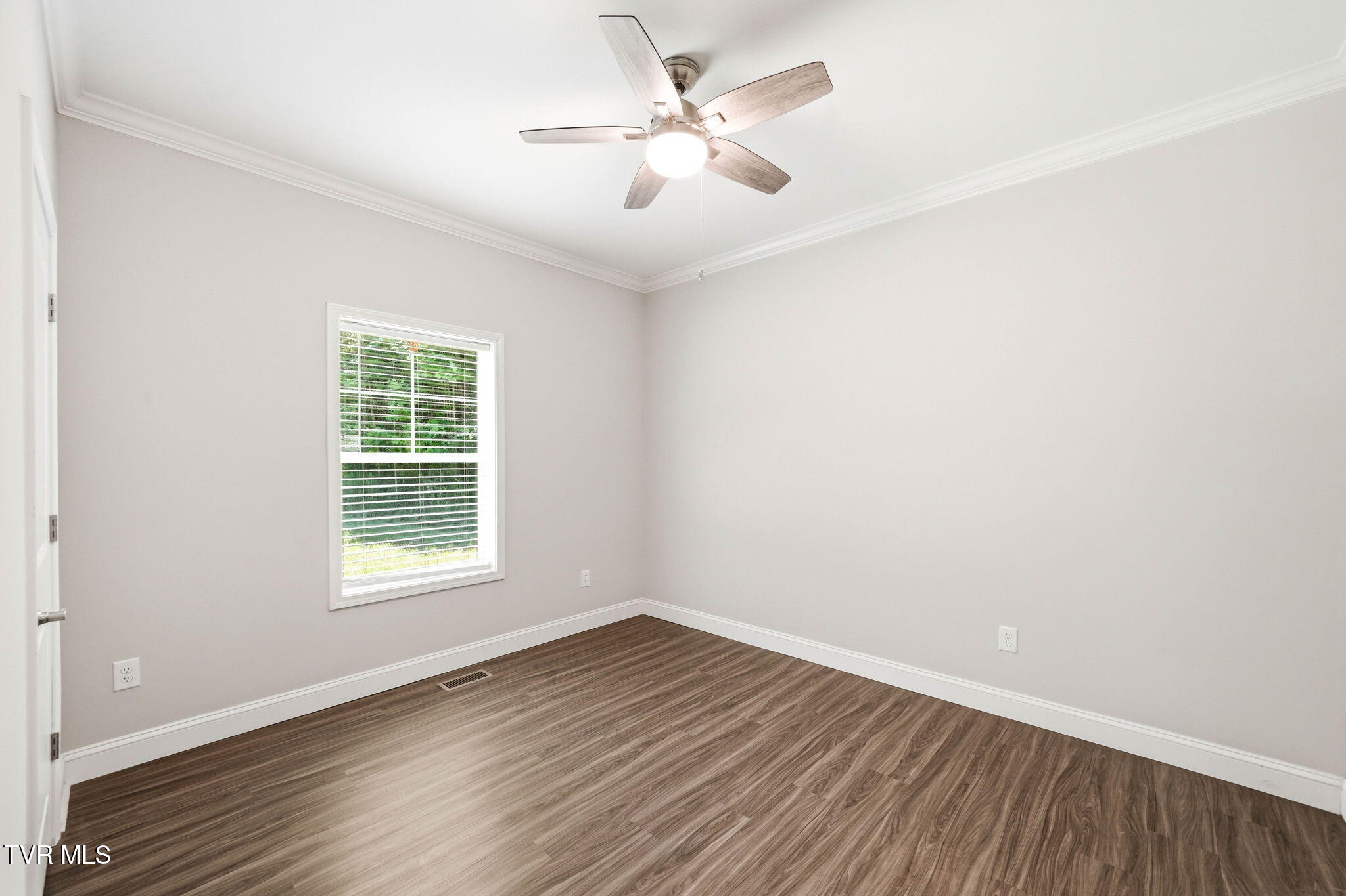 513 Raven Cliff Road Erwin, TN 37650 - Photo 26 of 42 18-web-or-mls-513 Raven Cliff Rd-25