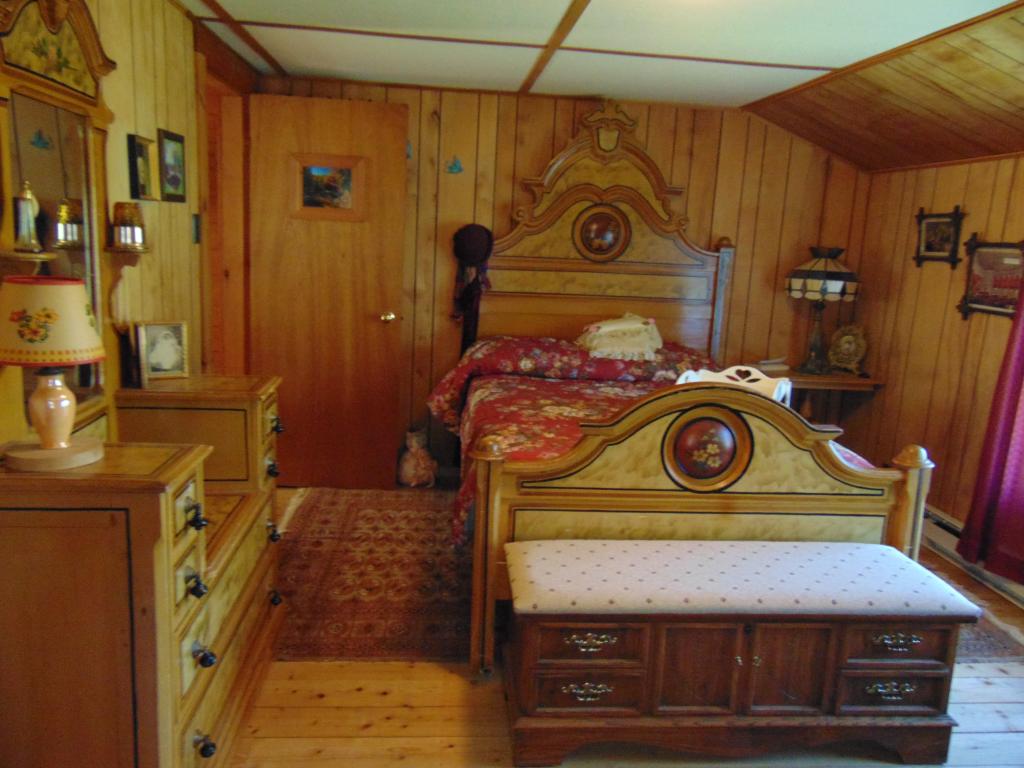50 Varney Road Pittsburg, NH 03592 - Photo 21 of 27