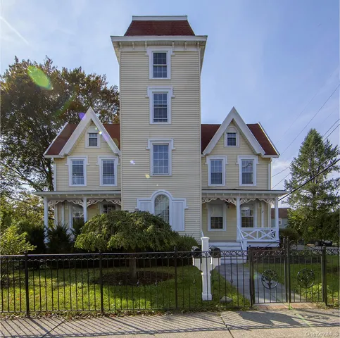 $1,199,900 | 17 Church Street, Beacon, NY 12508