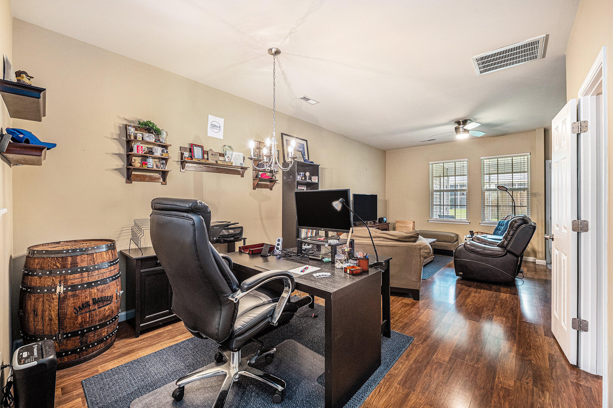 338 Flyway Road Goose Creek, SC 29445 - Photo 4 of 18 005_file_246