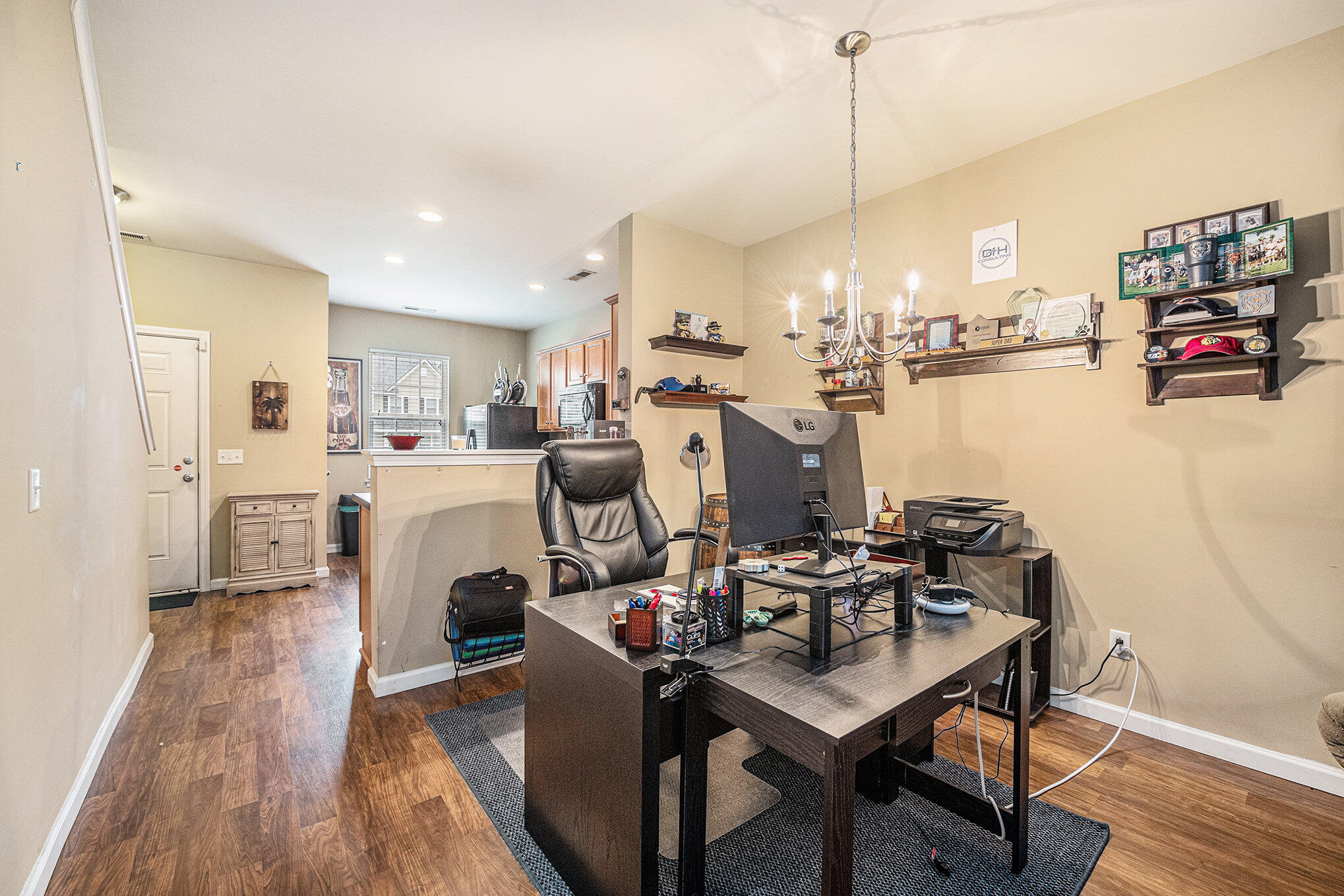 338 Flyway Road Goose Creek, SC 29445 - Photo 5 of 18 004_file_881