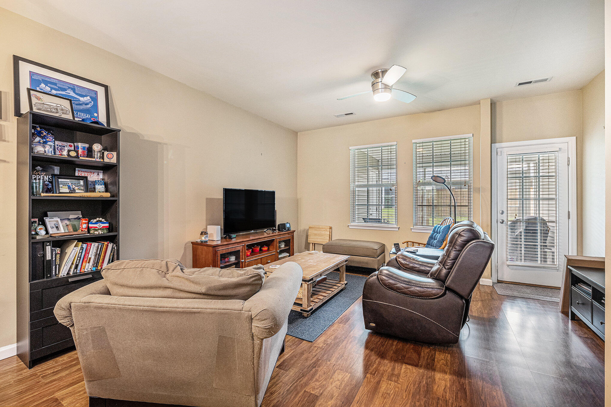 338 Flyway Road Goose Creek, SC 29445 - Photo 7 of 18 006_file_617