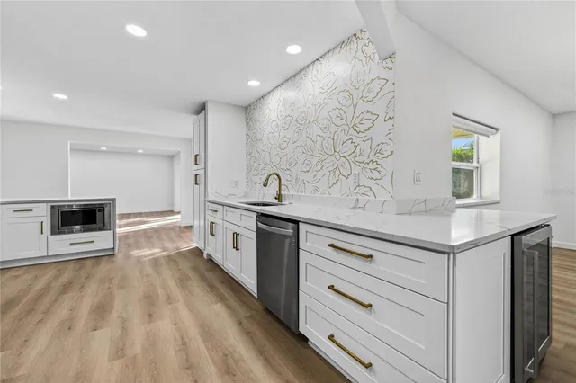 $675,000 | 5833 25th Street South, St. Petersburg, FL 33712