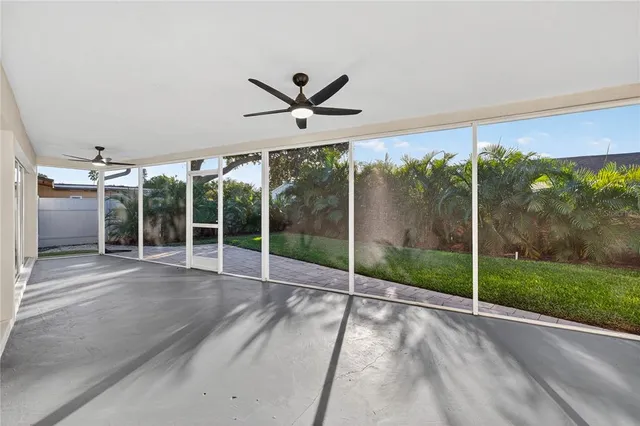 $675,000 | 5833 25th Street South, St. Petersburg, FL 33712