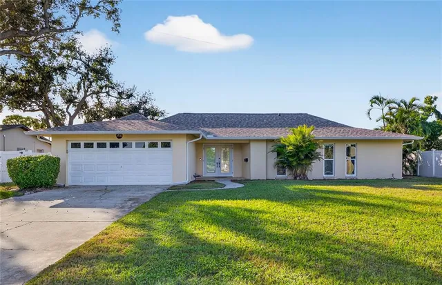 $675,000 | 5833 25th Street South, St. Petersburg, FL 33712