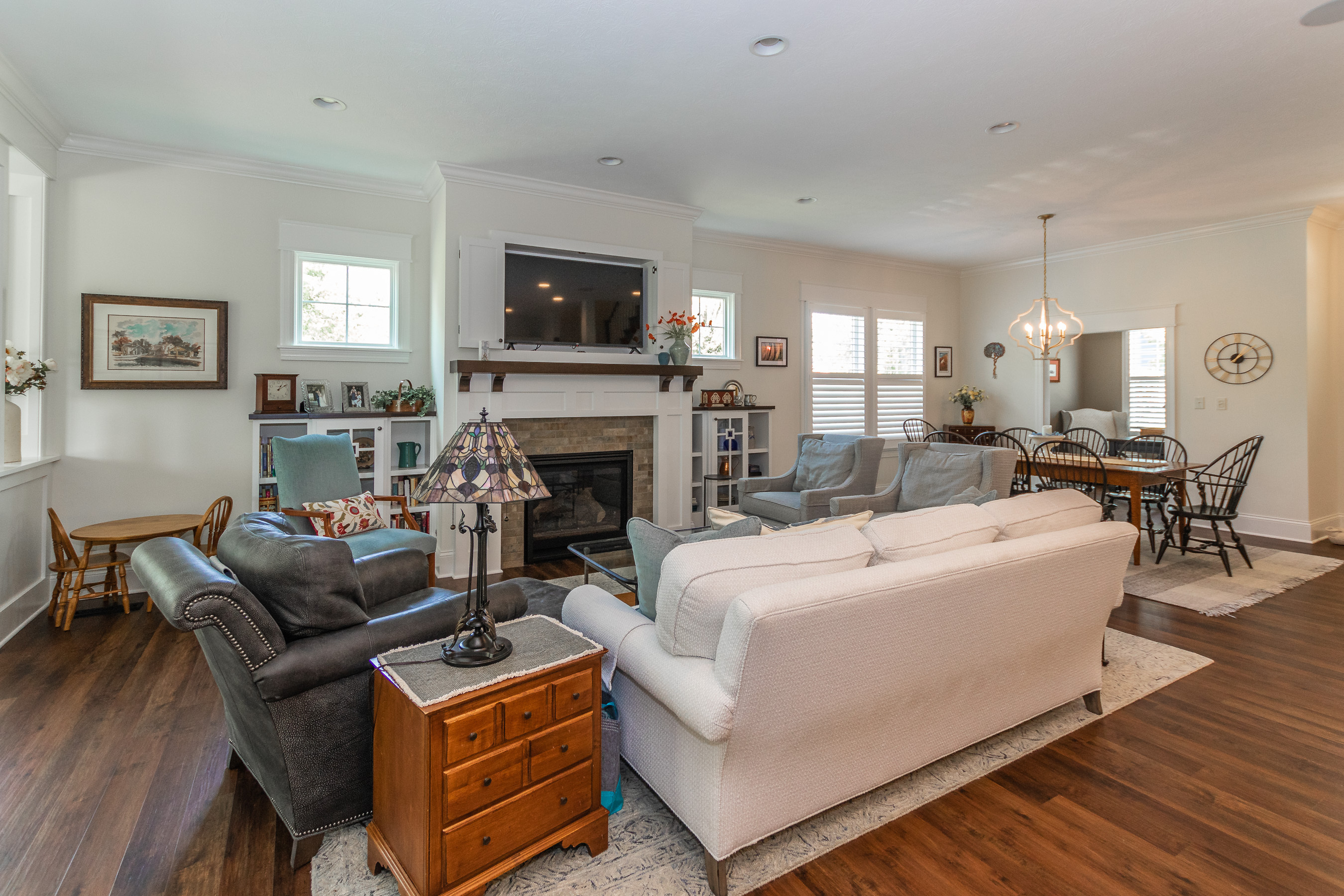 850 Pawnee Road Carmel, IN 46032 - Photo 8 of 38 Gallery Image 8