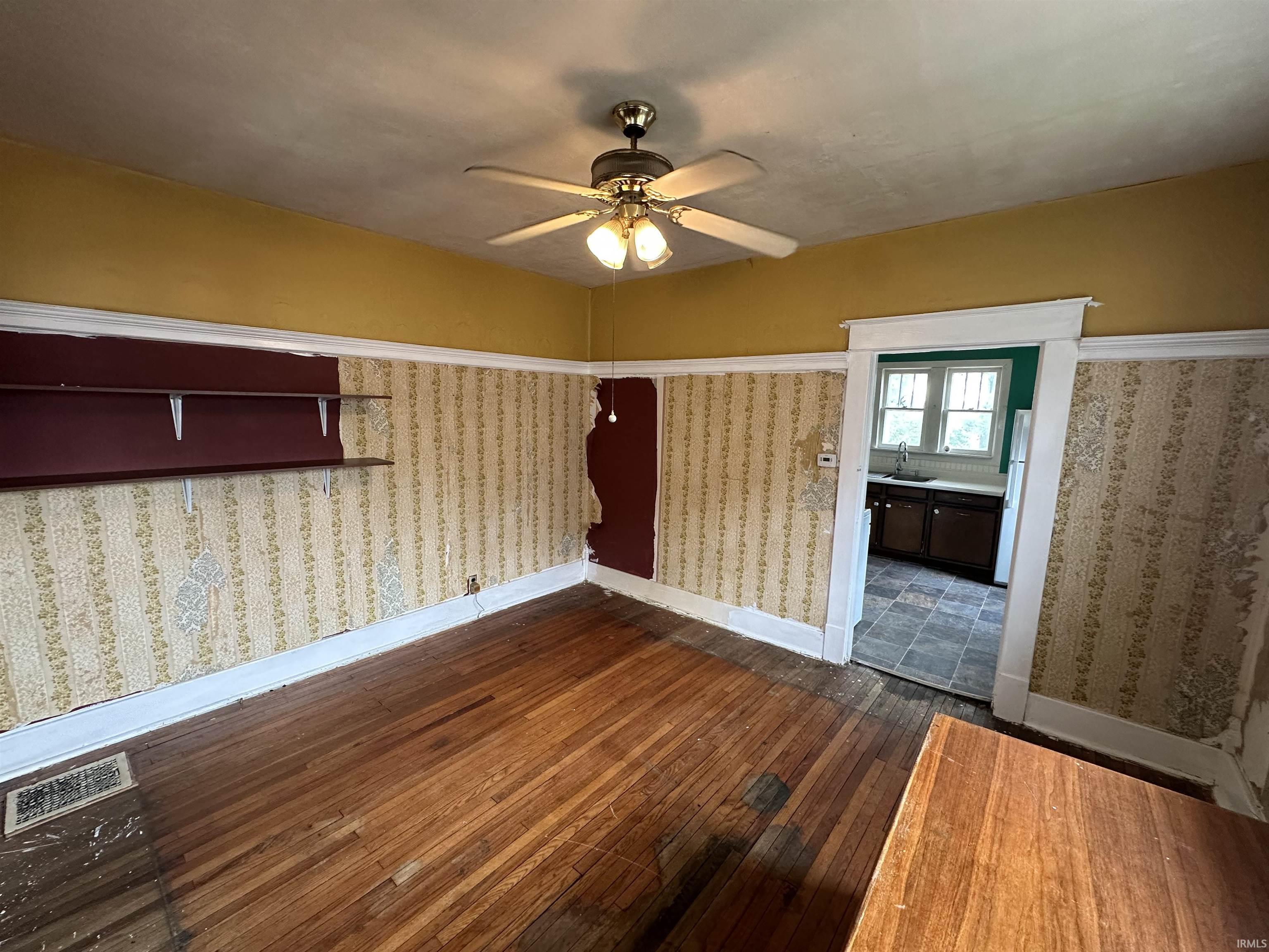 1320 Q Street Bedford, IN 47421 - Photo 21 of 32