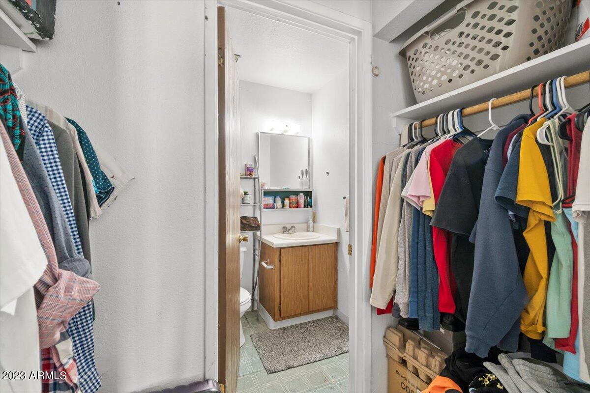 1200 South Riordan Ranch Street, Unit 52 Flagstaff, AZ 86001 - Photo 10 of 20 10-Closet