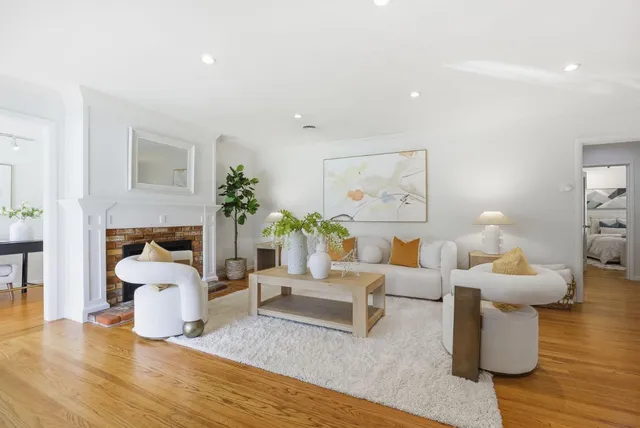 $2,290,000 | 2024 Eaton Avenue, San Carlos, CA 94070