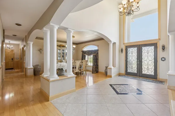 $899,900 | 23535 York Road, Hutchinson, MN 55350