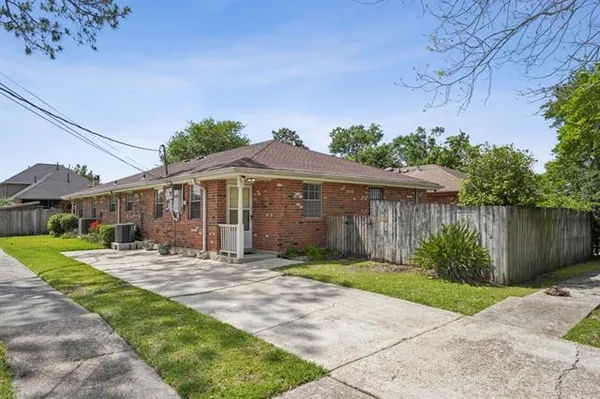 $325,000 | 800-802 Calvert Street, Metairie, LA 70001