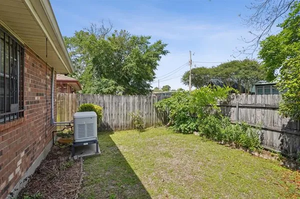 $325,000 | 800-802 Calvert Street, Metairie, LA 70001