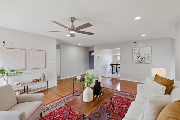 $1,599,000 | 423 Montecito Avenue, El Granada, CA 94019