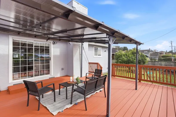 $1,599,000 | 423 Montecito Avenue, El Granada, CA 94019
