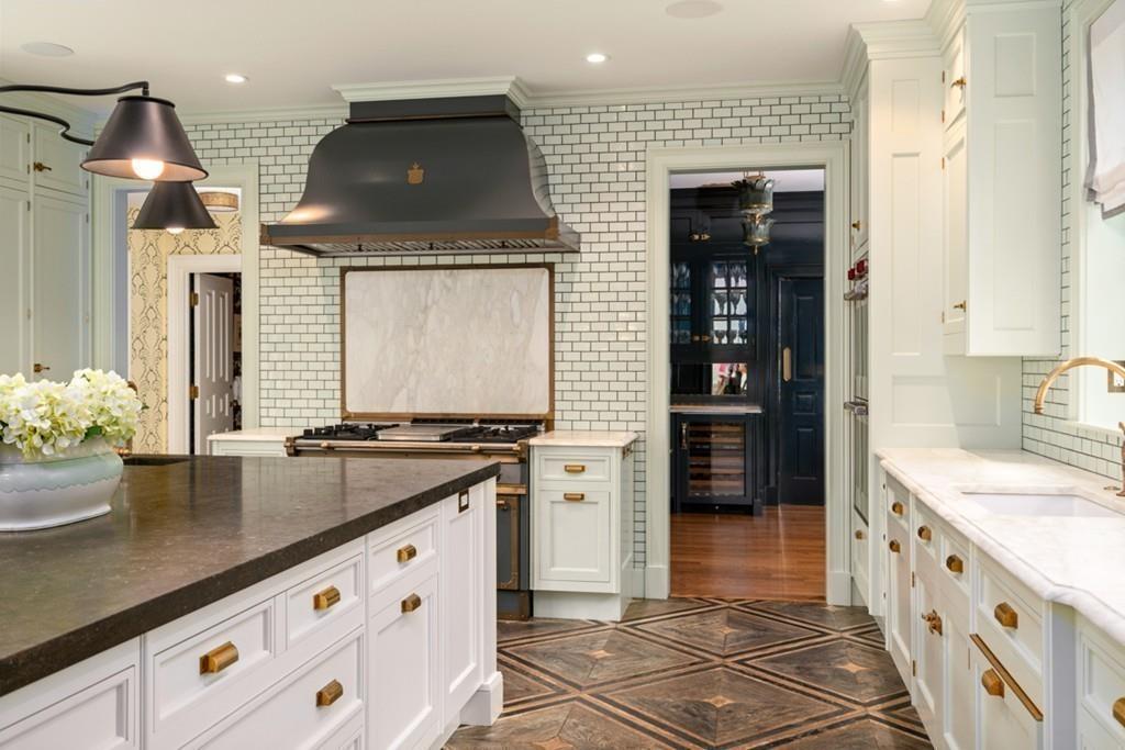 174 Highland Street Weston, MA 02493 - Photo 12 of 39