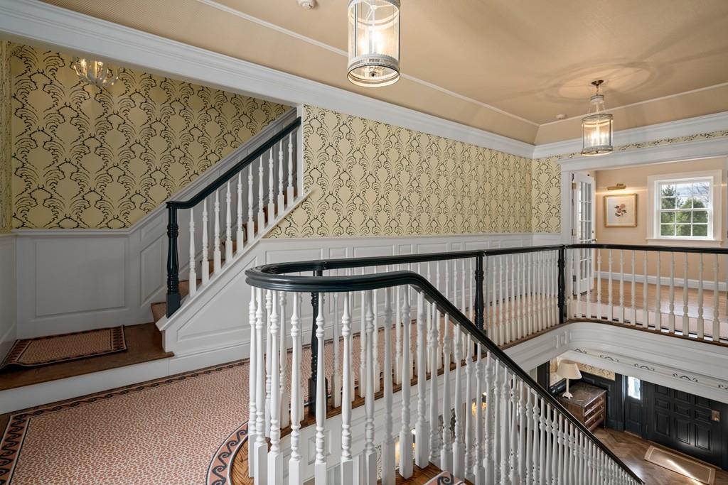 174 Highland Street Weston, MA 02493 - Photo 17 of 39