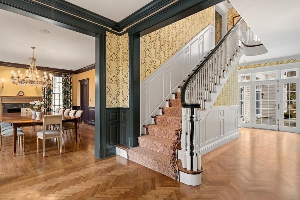 174 Highland Street Weston, MA 02493 - Photo 4 of 39