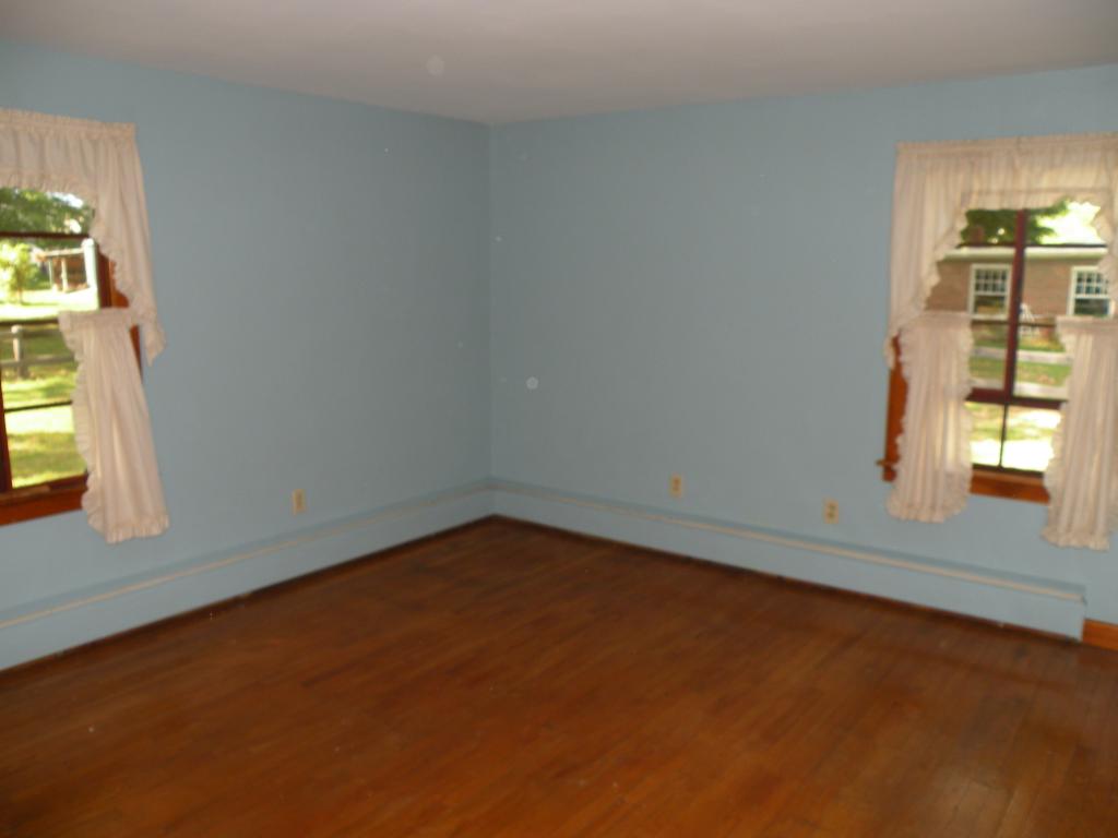 213 Huse Road Manchester, NH 03103 - Photo 17 of 22