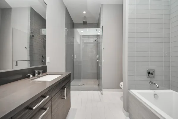 $3,800 | 1409 Post Oak Boulevard, Unit 803, Houston, TX 77056