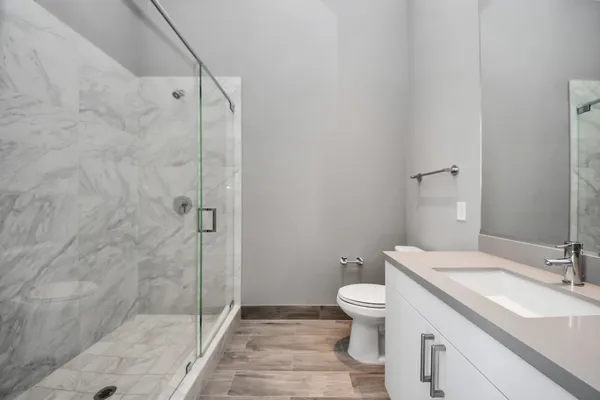 $3,800 | 1409 Post Oak Boulevard, Unit 803, Houston, TX 77056