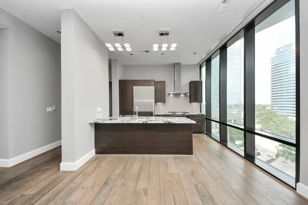 $3,800 | 1409 Post Oak Boulevard, Unit 803, Houston, TX 77056