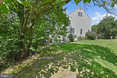 $1,875,000 | 1832 Foxstone Drive, Vienna, VA 22182