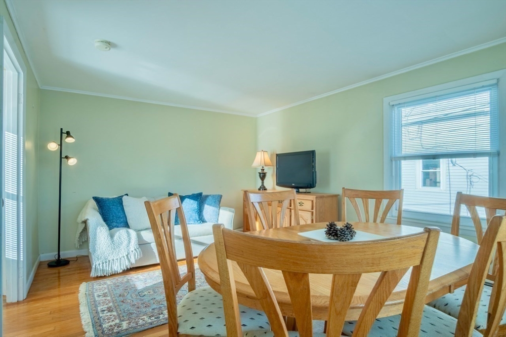 146 Burrill Street Swampscott, MA 01907 - Photo 19 of 39