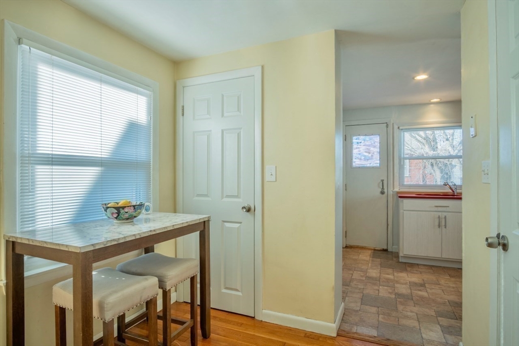 146 Burrill Street Swampscott, MA 01907 - Photo 26 of 39