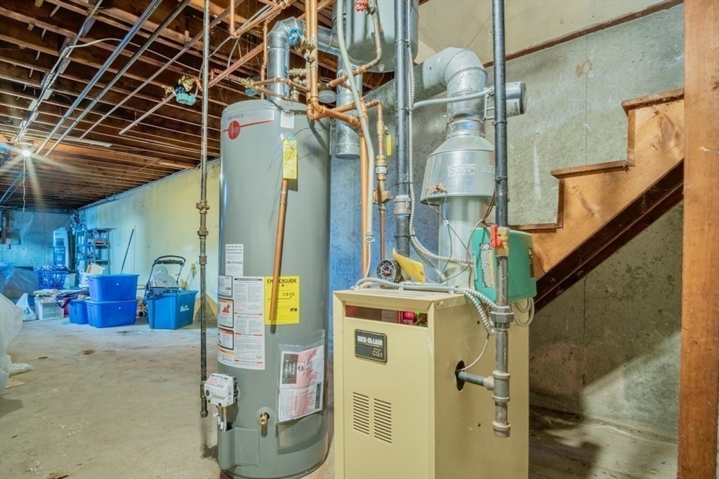 146 Burrill Street Swampscott, MA 01907 - Photo 32 of 39