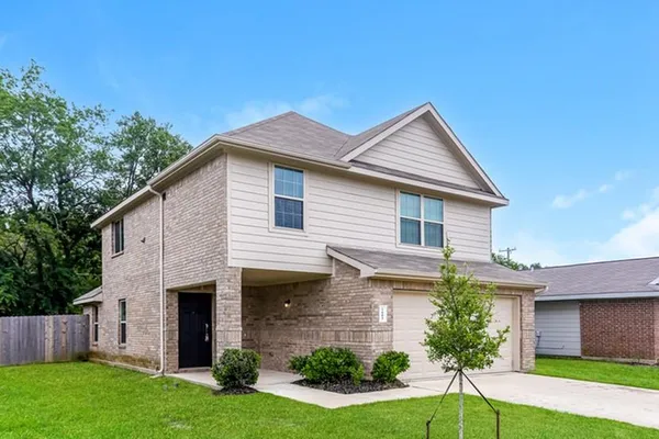 $2,035 | 1603 Cardinal Drive, Ennis, TX 75119