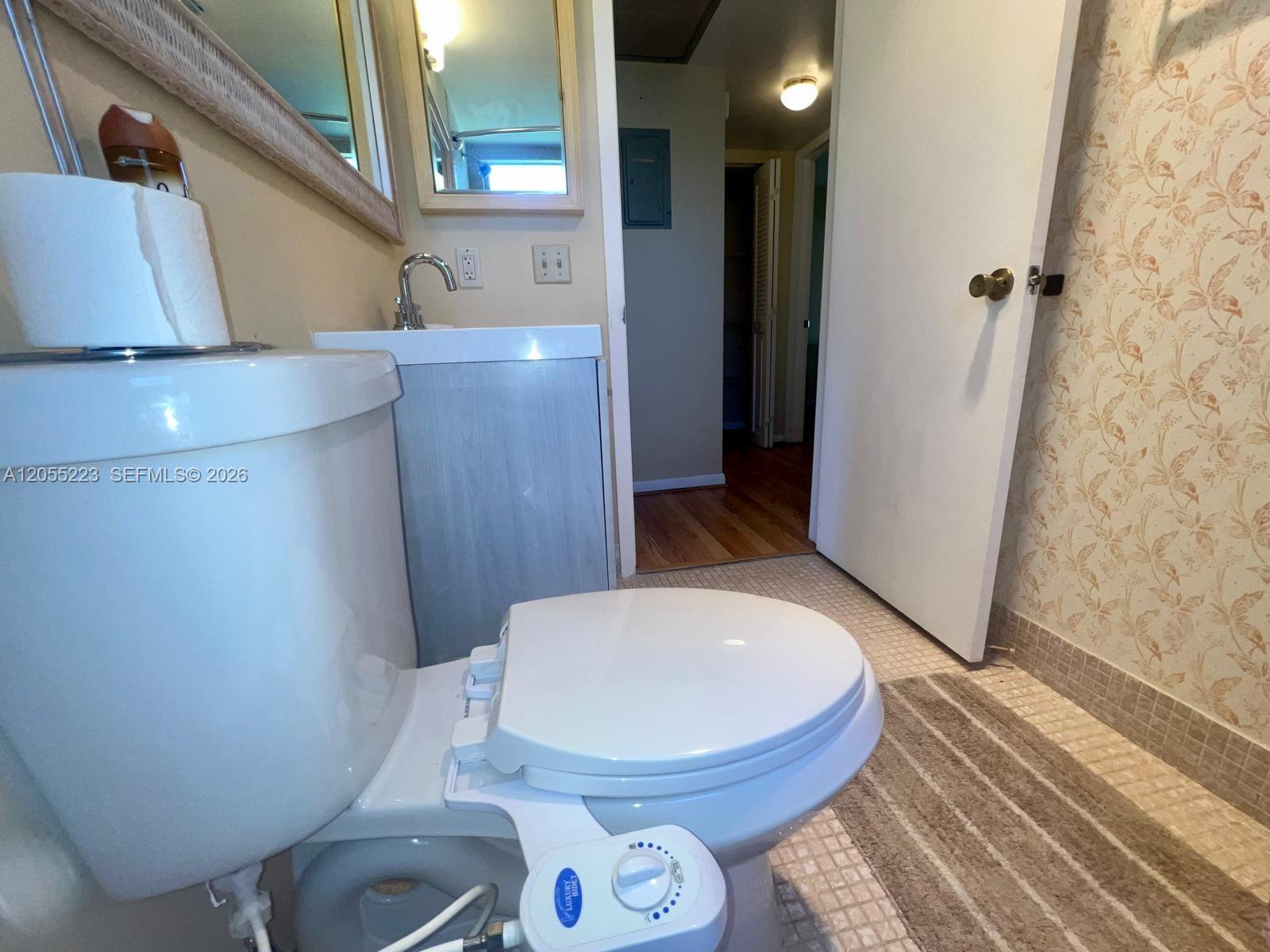 312 Mansfield H, Unit 312 Boca Raton, FL 33434 - Photo 11 of 34 Gallery Image 11